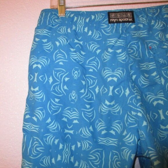 New REYN SPOONER Board Size 36 SHORTS Swim Trunks POCKETS Drawstring FLY Fish - Picture 11 of 12